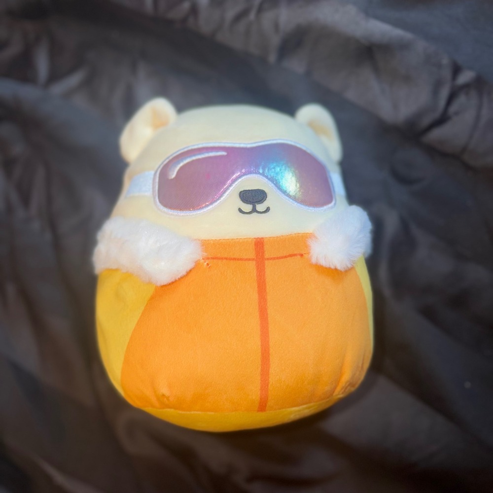 Squishmallows Brooke Polar Bear 8" Rainbow Ski Goggles Jacket 2021 Kellytoy